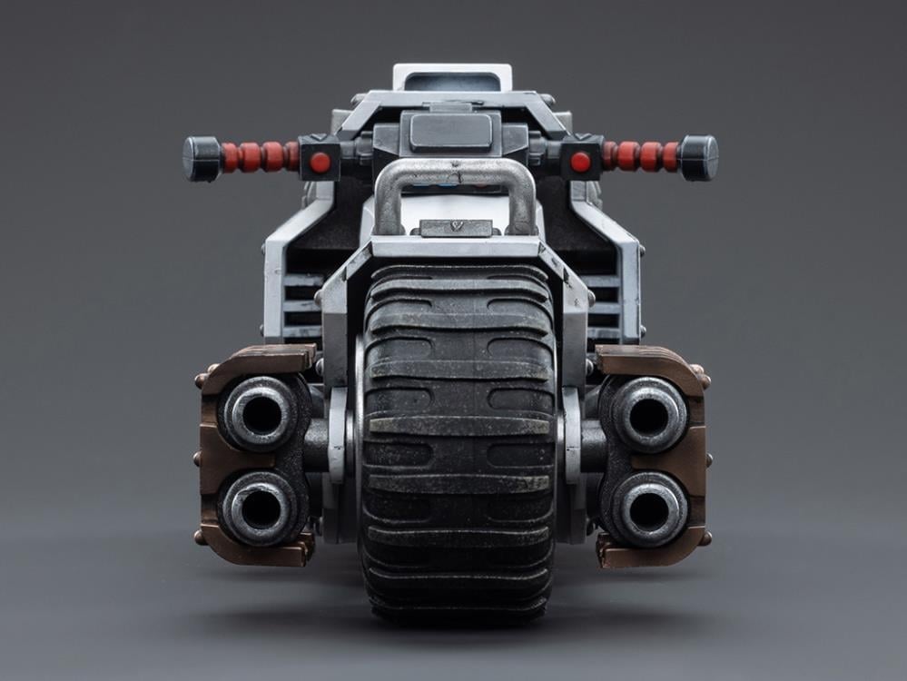 Warhammer 40k White Scars Raider-Pattern Combat Bike 1/18 Scale Vehicle Gallery Image 5