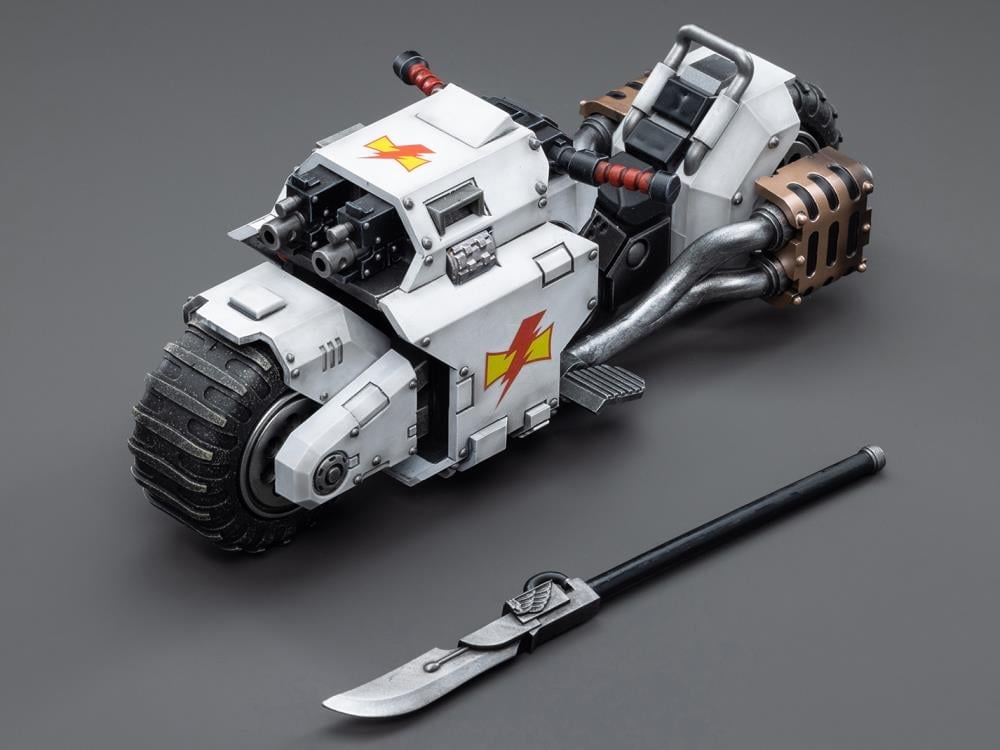 Warhammer 40k White Scars Raider-Pattern Combat Bike 1/18 Scale Vehicle Gallery Image 11