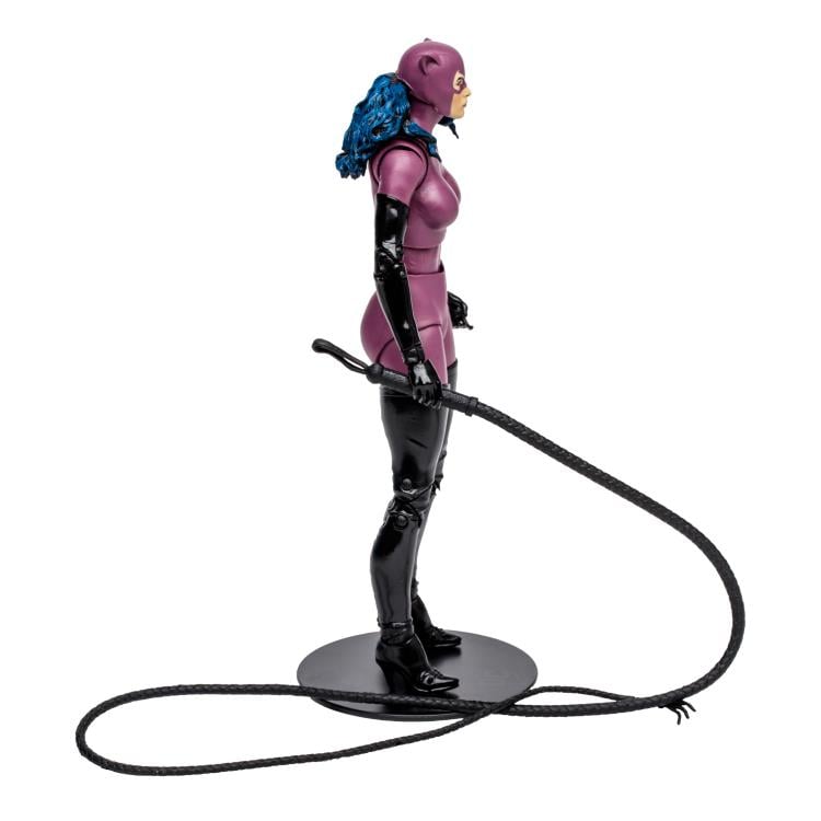 Batman: Knightfall DC Multiverse Catwoman Action Figure Gallery Image 5