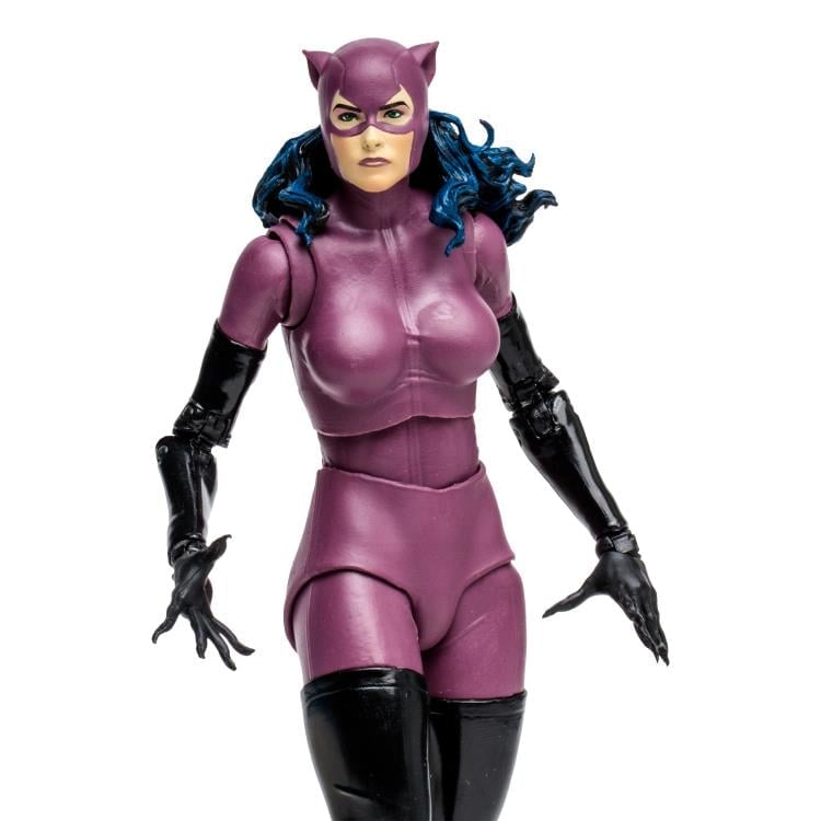 Batman: Knightfall DC Multiverse Catwoman Action Figure Gallery Image 8