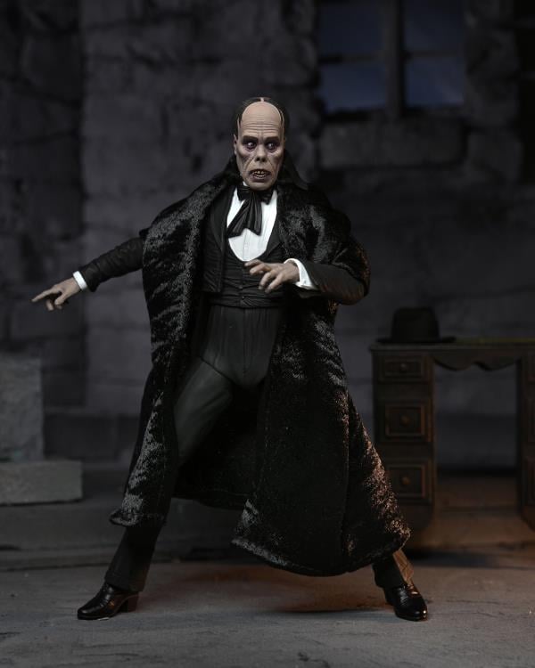 Universal Monsters Ultimate The Phantom of the Opera Figure Gallery Image 5