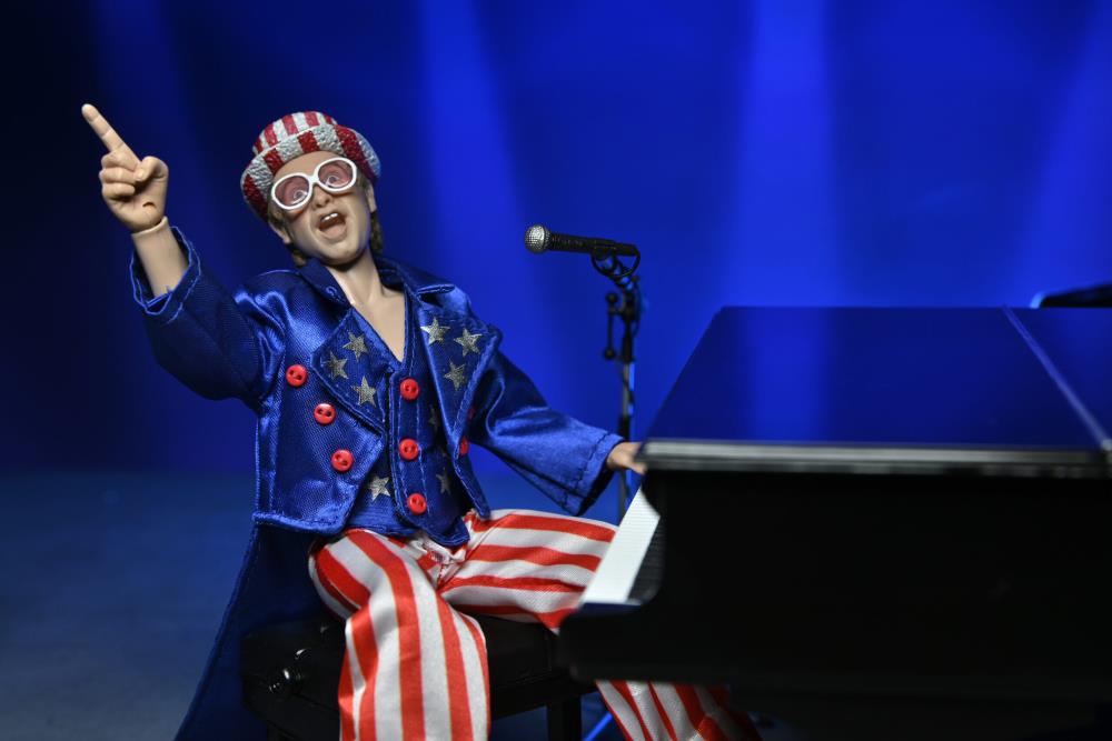 Elton John (Live 1976) Clothed Figure Gallery Image 4