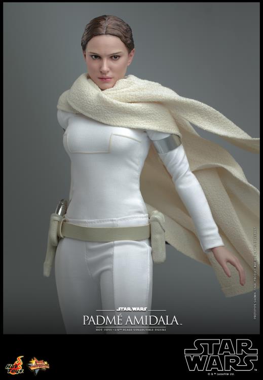 Star Wars: Attack of the Clones MMS678 Padme Amidala 1/6th Scale Collectible Figure Gallery Image 11