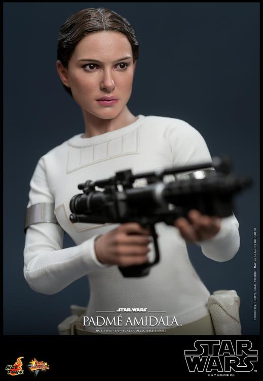 Star Wars: Attack of the Clones MMS678 Padme Amidala 1/6th Scale Collectible Figure Gallery Image 18