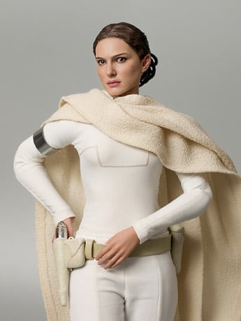 Star Wars: Attack of the Clones MMS678 Padme Amidala 1/6th Scale Collectible Figure Gallery Image 2