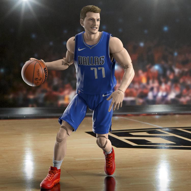 NBA Starting Lineup Series 1 Luka Doncic (Dallas Mavericks) Gallery Image 4