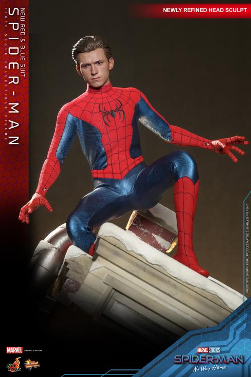 Spider-Man: No Way Home MMS679 Spider-Man (New Red and Blue Suit) 1/6th Scale Collectible Figure Gallery Image 9