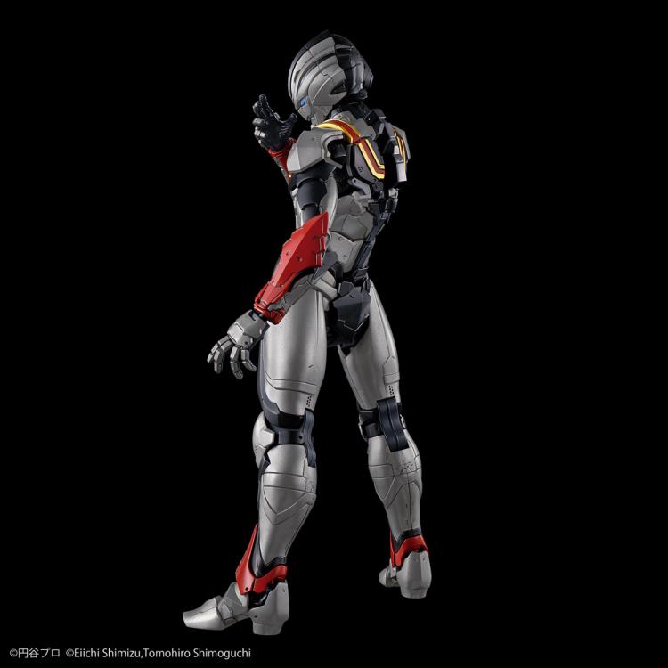 Ultraman Figure-rise Standard Ultraman Suit Evil Tiga (Action Ver.) Model Kit Gallery Image 6