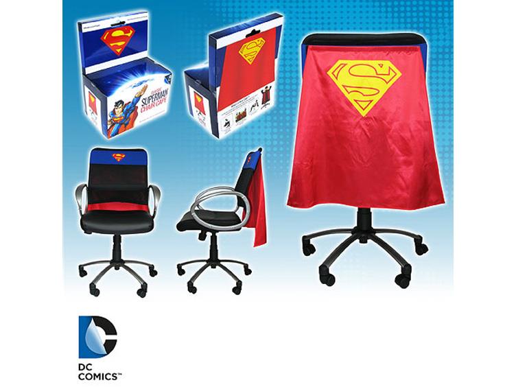 DC Comics Chair Cape - Superman Exclusive Gallery Image 1