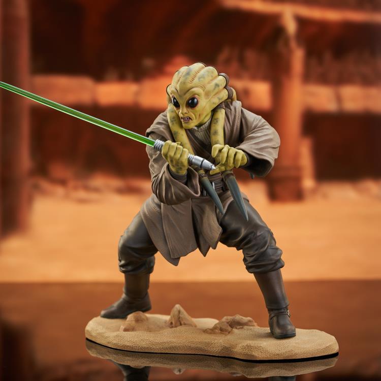 Star Wars: Attack of the Clones Premier Collection Kit Fisto 1/7 Scale Limited Edition Statue Gallery Image 5
