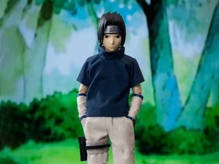 Naruto FigZero Sasuke Uchiha 1/6 Scale Collectible Figure Gallery Image 1