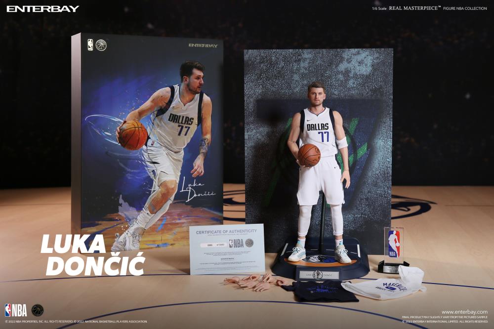 NBA Real Masterpiece Luka Doncic 1/6 Scale Limited Edition Figure Gallery Image 11