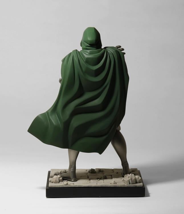 Marvel Comics Dr. Doom 1/8 Scale Limited Edition Statue Gallery Image 5