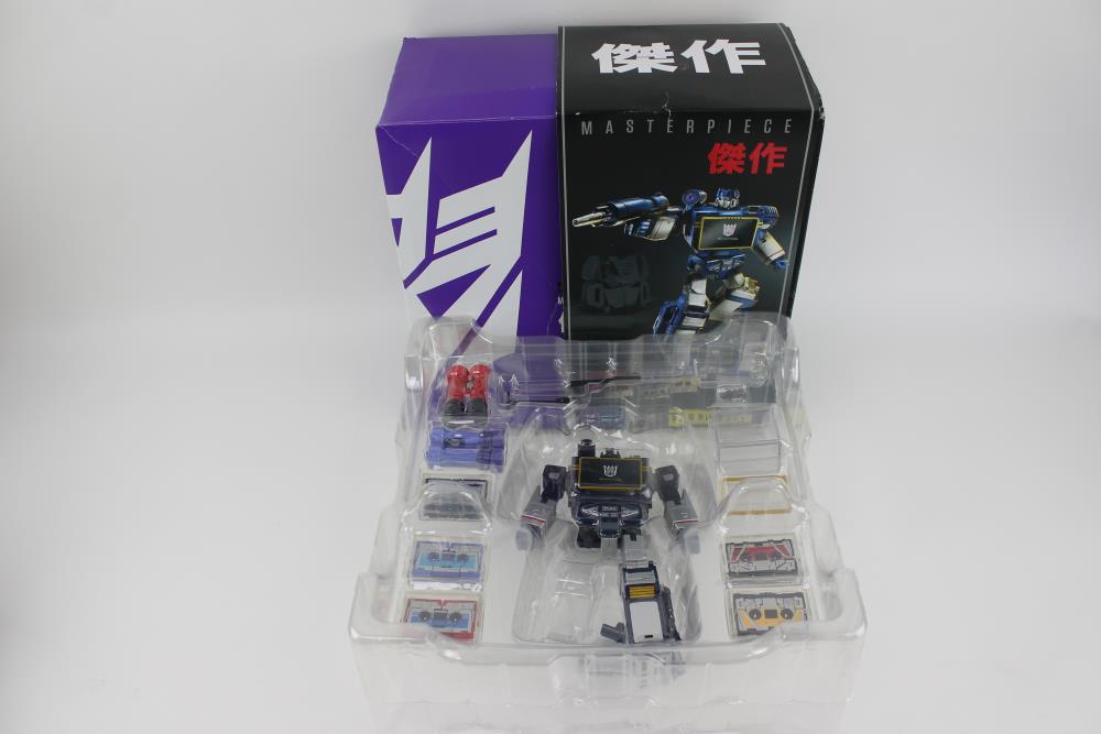 Defective Loot Box #0962 (DAMAGED - ALL SALES FINAL) Gallery Image 3