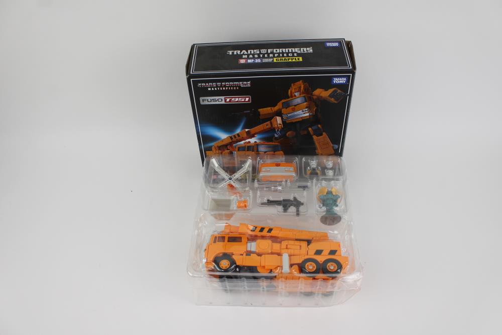 Defective Loot Box #0962 (DAMAGED - ALL SALES FINAL) Gallery Image 8