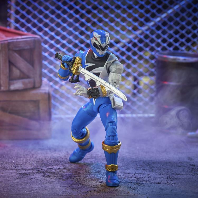Power Rangers Dino Fury Lightning Collection Blue Ranger Gallery Image 6