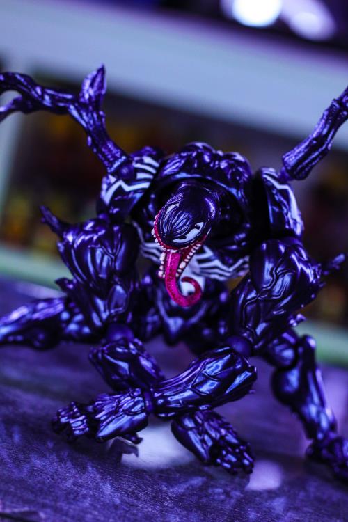 Marvel Amazing Yamaguchi Revoltech No.003 Venom Action Figure