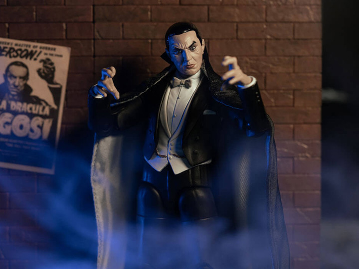 Bela Lugosi Dracula 6" Deluxe Action Figure Gallery Image 1