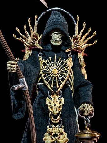 Mythic Legions: Necronominus Maxillius the Harvester Action Figure Gallery Image 2