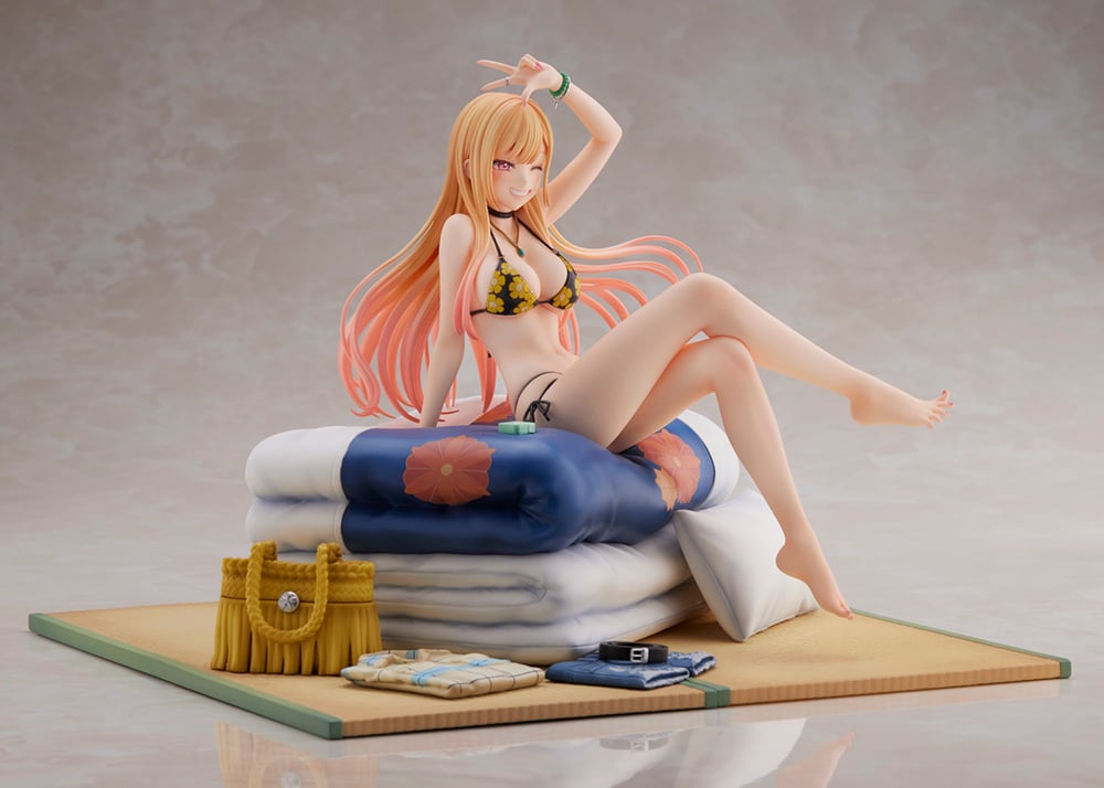 My Dress-Up Darling Marin Kitagawa (Sitting Swimsuit Ver.) 1/7 Scale Figure Gallery Image 6