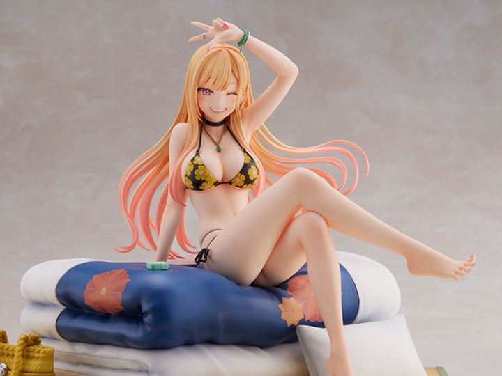 My Dress-Up Darling Marin Kitagawa (Sitting Swimsuit Ver.) 1/7 Scale Figure Gallery Image 1
