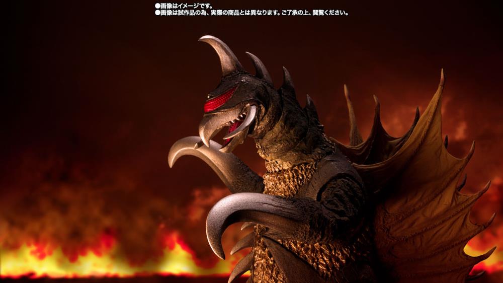 Godzilla vs. Gigan S.H.MonsterArts Gigan Gallery Image 11