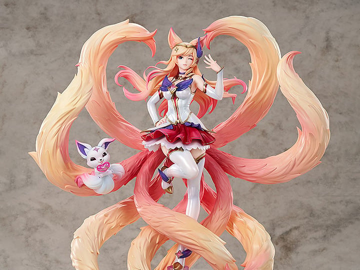 League of Legends Star Guardian Ahri 1/7 Scale Figure Gallery Image 1