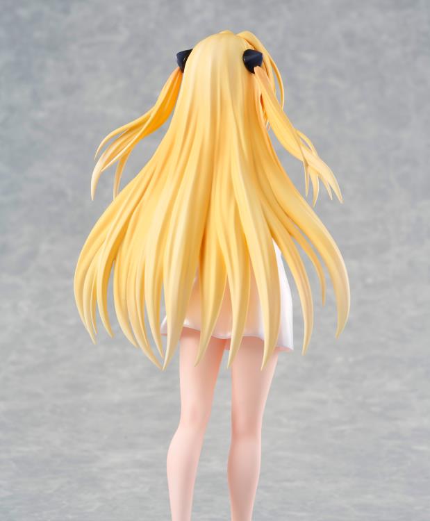 To Love-Ru Darkness Golden Darkness (Yami) 1/6 Scale Figure Gallery Image 10
