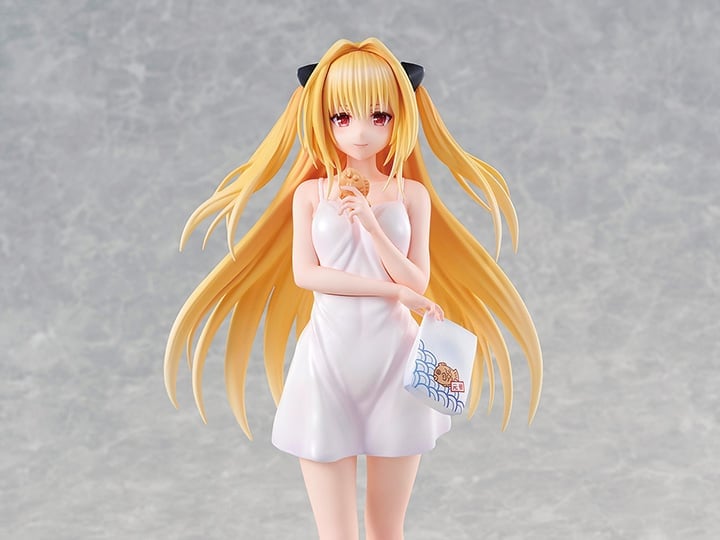 To Love-Ru Darkness Golden Darkness (Yami) 1/6 Scale Figure Gallery Image 1