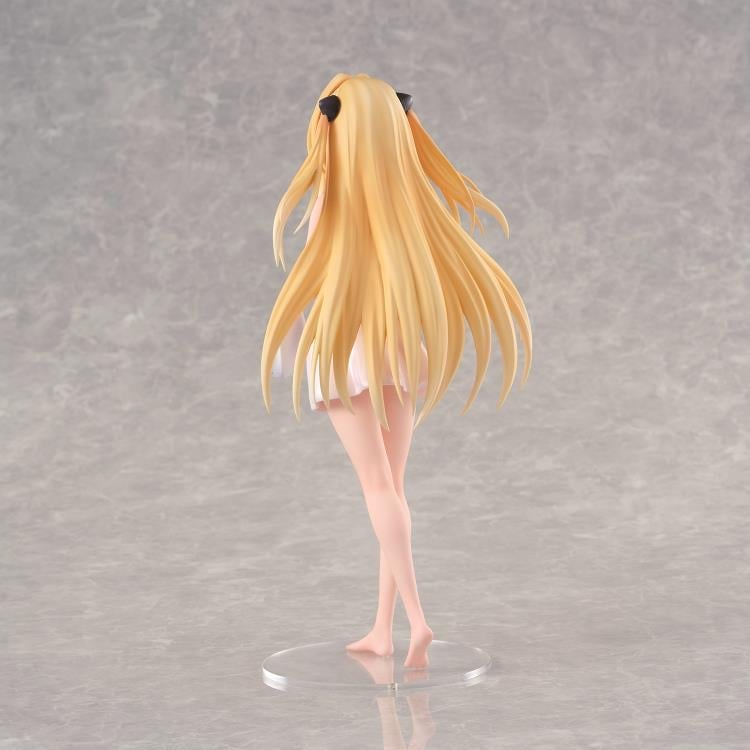 To Love-Ru Darkness Golden Darkness (Yami) 1/6 Scale Figure Gallery Image 5