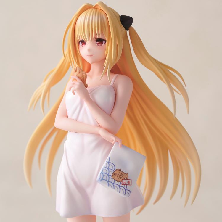 To Love-Ru Darkness Golden Darkness (Yami) 1/6 Scale Figure Gallery Image 12