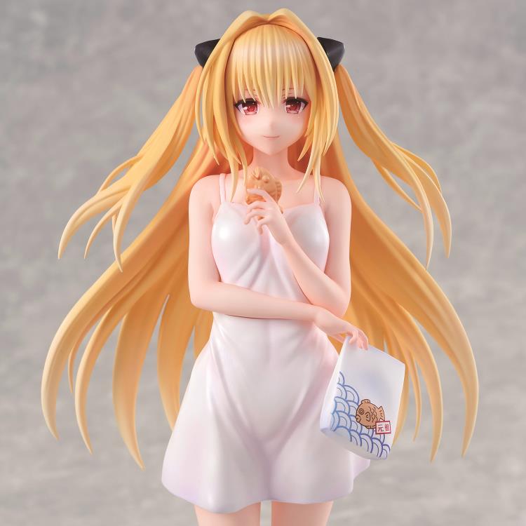 To Love-Ru Darkness Golden Darkness (Yami) 1/6 Scale Figure Gallery Image 7