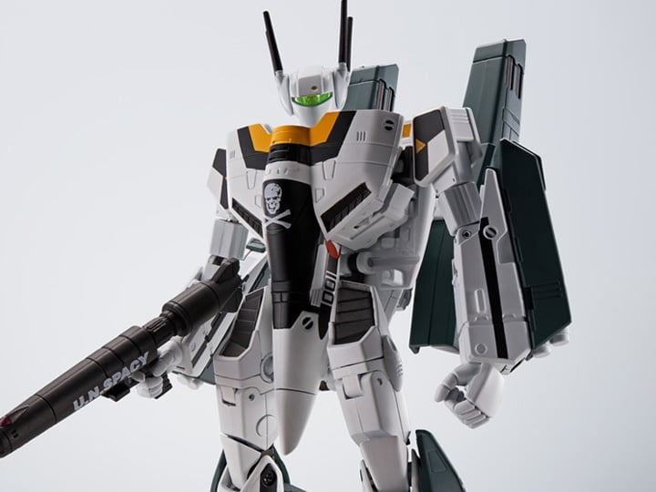 Super Dimension Fortress Macross Hi-Metal R VF-1S Super Valkyrie