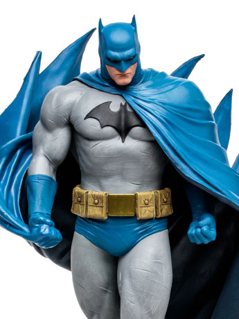 Batman: Hush DC Multiverse Batman Statue Gallery Image 2