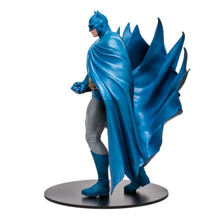 Batman: Hush DC Multiverse Batman Statue Gallery Image 5