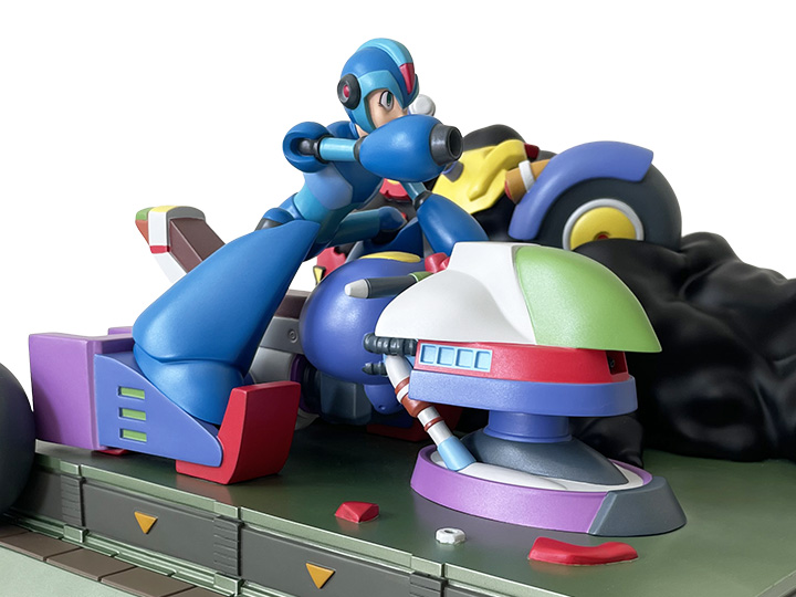 Mega Man X on Ride Chaser Statue Gallery Image 1