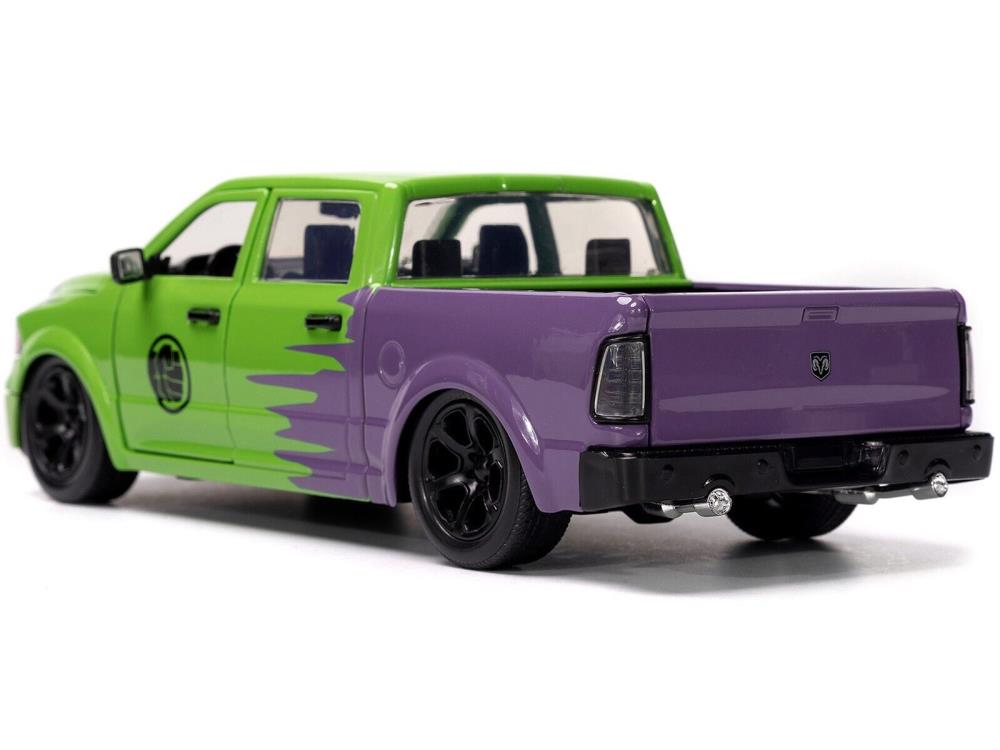 Marvel Avengers Hollywood Rides Diecast Hulk & 1/24 Scale 2014 Dodge Ram 1500 Gallery Image 4