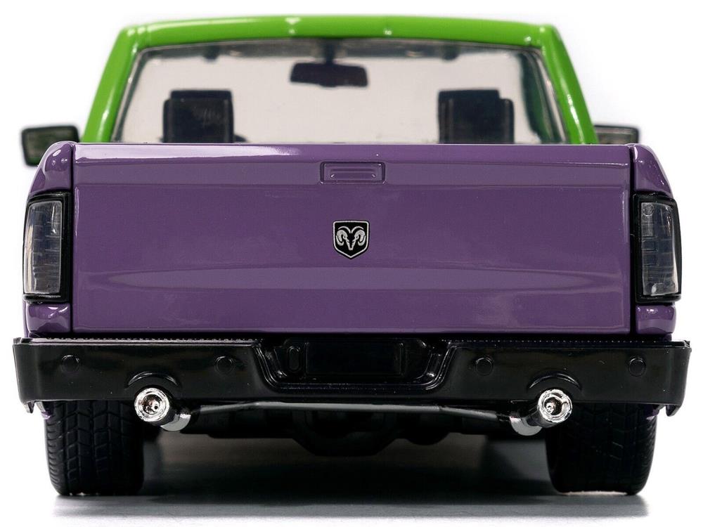 Marvel Avengers Hollywood Rides Diecast Hulk & 1/24 Scale 2014 Dodge Ram 1500 Gallery Image 10