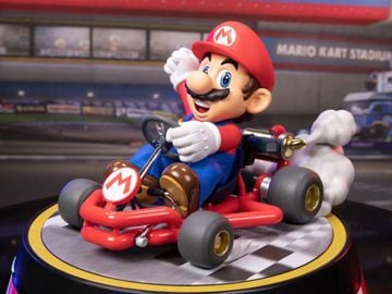 Mario Kart Mario (Collector's Edition) Statue