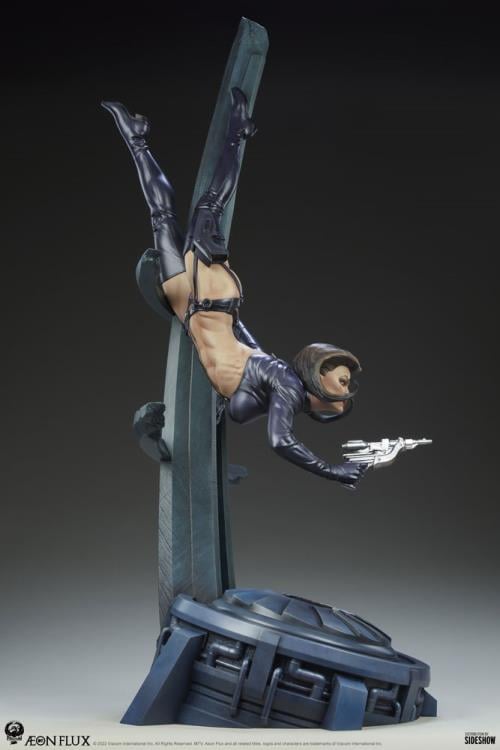 Aeon Flux 1/3 Scale Limited Edition Statue Gallery Image 6
