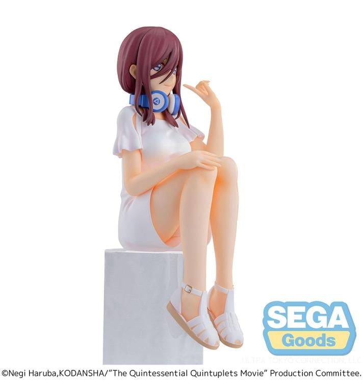 The Quintessential Quintuplets Miku Nakano Premium Perching Figure Gallery Image 11