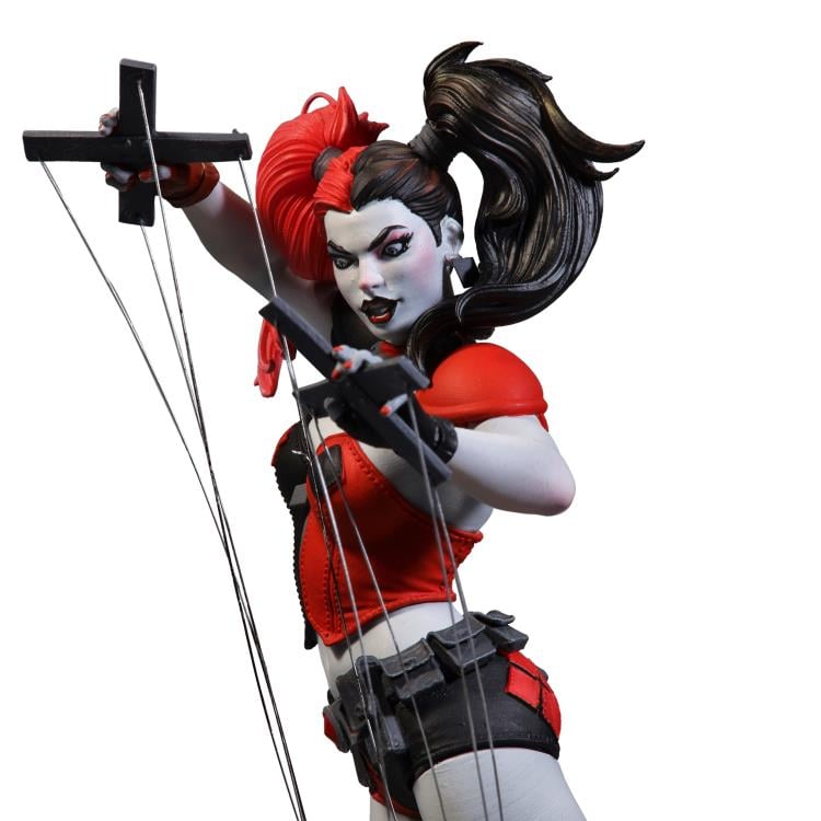 DC Comics Red, White & Black Harley Quinn (Emanuela Lupacchino) 1/10 Scale Statue Gallery Image 4