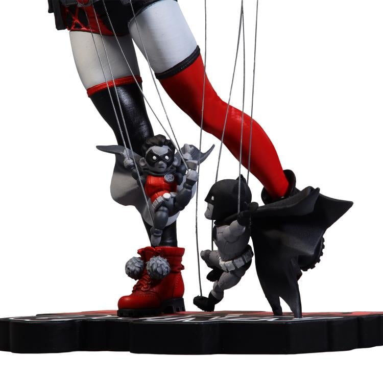 DC Comics Red, White & Black Harley Quinn (Emanuela Lupacchino) 1/10 Scale Statue Gallery Image 5