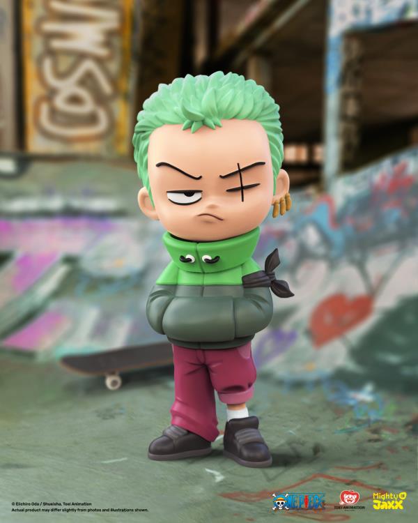 One Piece CosmiQ Roronoa Zoro Vinyl Art Collectible Figure Gallery Image 10