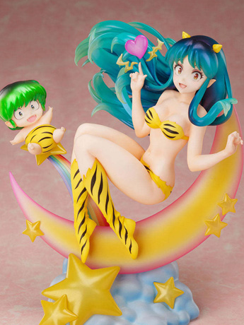 Urusei Yatsura BOX Cafe & Space Collaboration Lum and Ten 1/7 Scale Figure Gallery Image 2