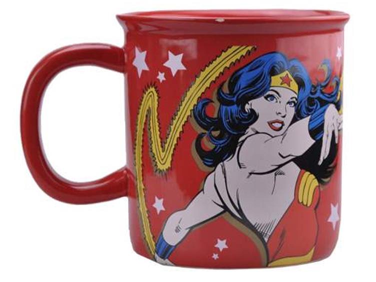 Wonder Woman 52oz. Monster Mug Gallery Image 1