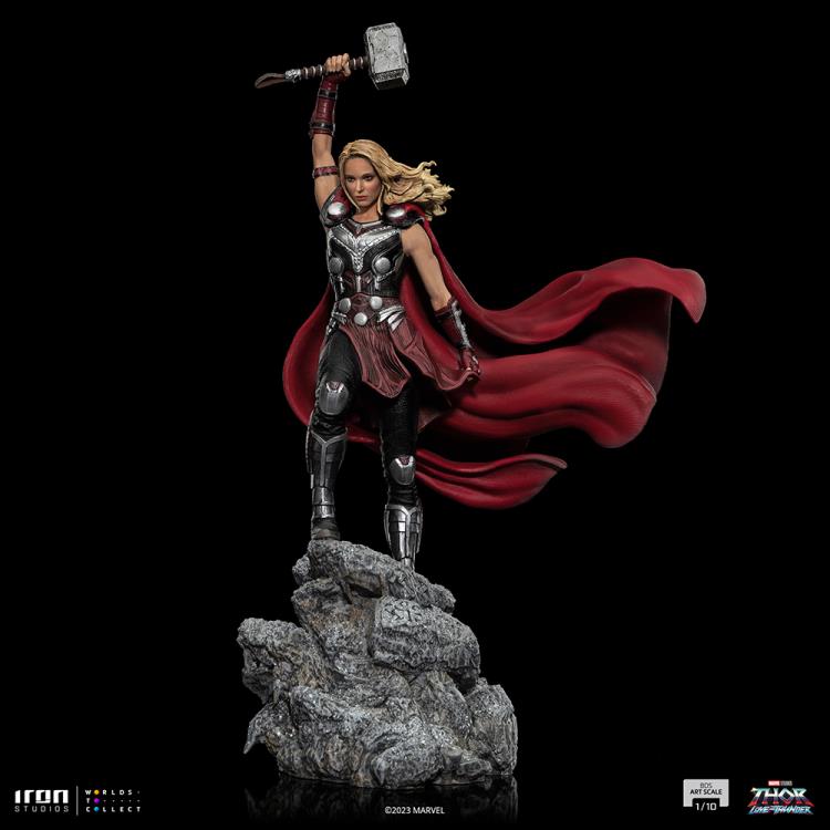 Thor: Love and Thunder Mighty Thor 1/10 Art Scale Limited Edition Statue Gallery Image 12