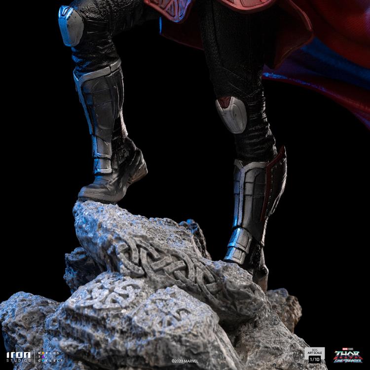 Thor: Love and Thunder Mighty Thor 1/10 Art Scale Limited Edition Statue Gallery Image 16