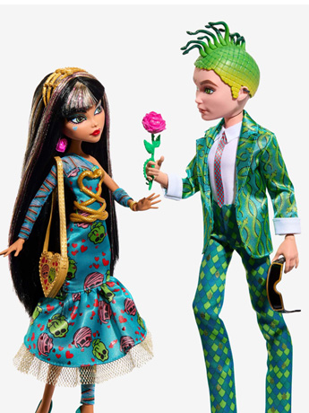 Monster High Howliday Love Edition Dolls Two-Pack Gallery Image 2