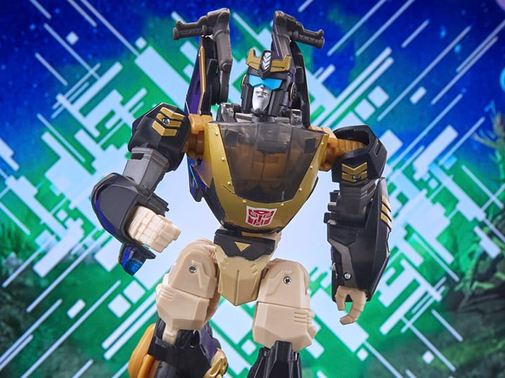 Transformers: Legacy Evolution Deluxe Prowl Gallery Image 1